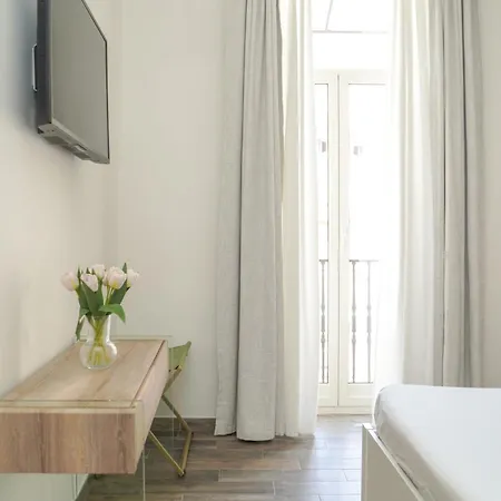 Chiatamone Relais Apartament *