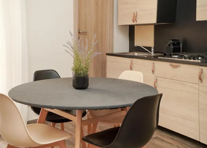 شقة Chiatamone Relais *